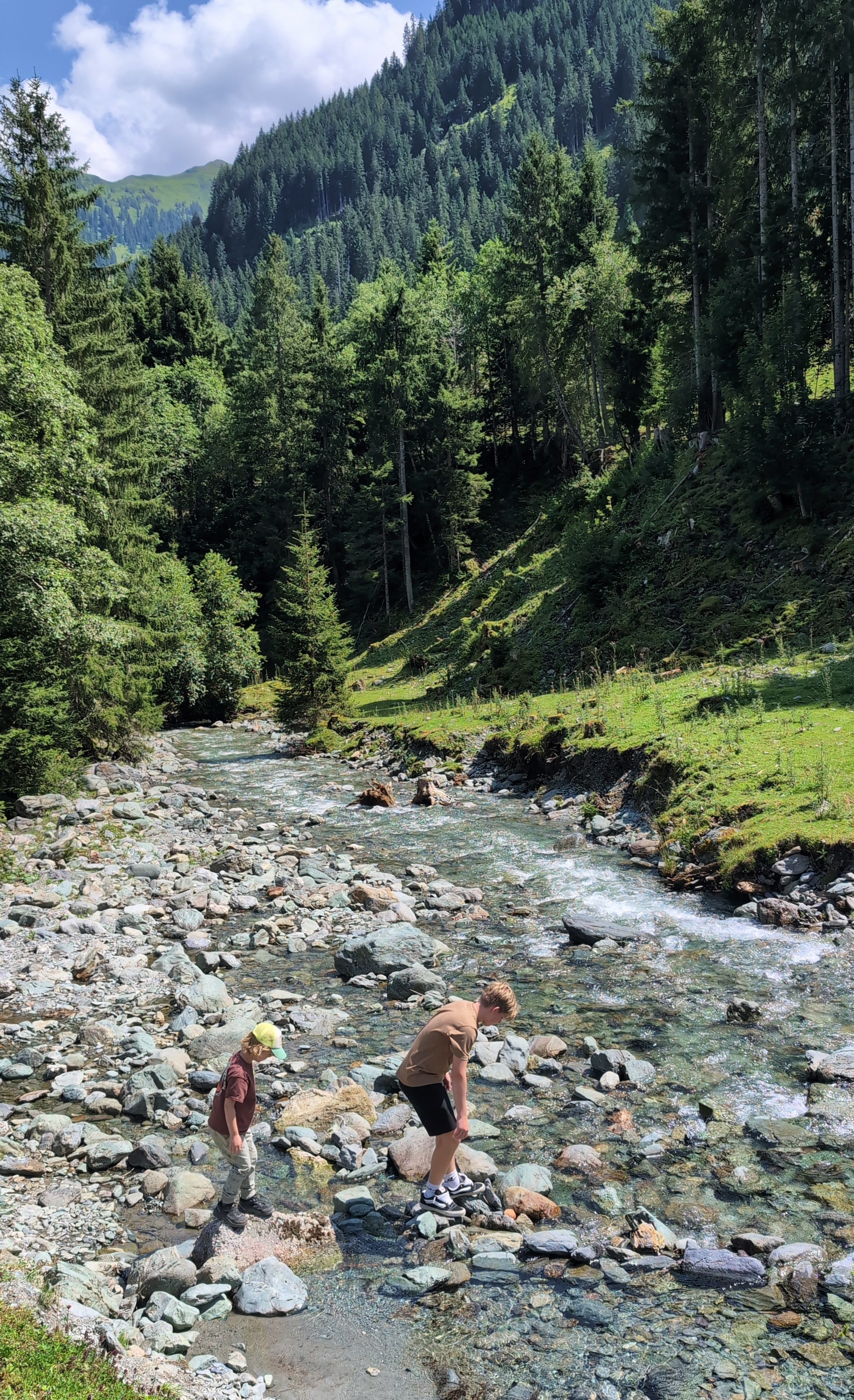 Stroompje in Talschluss Saalbach Hinterglemm